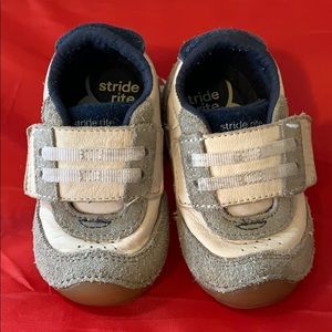 Stride Rite Soft Motion Wyatt Sneaker